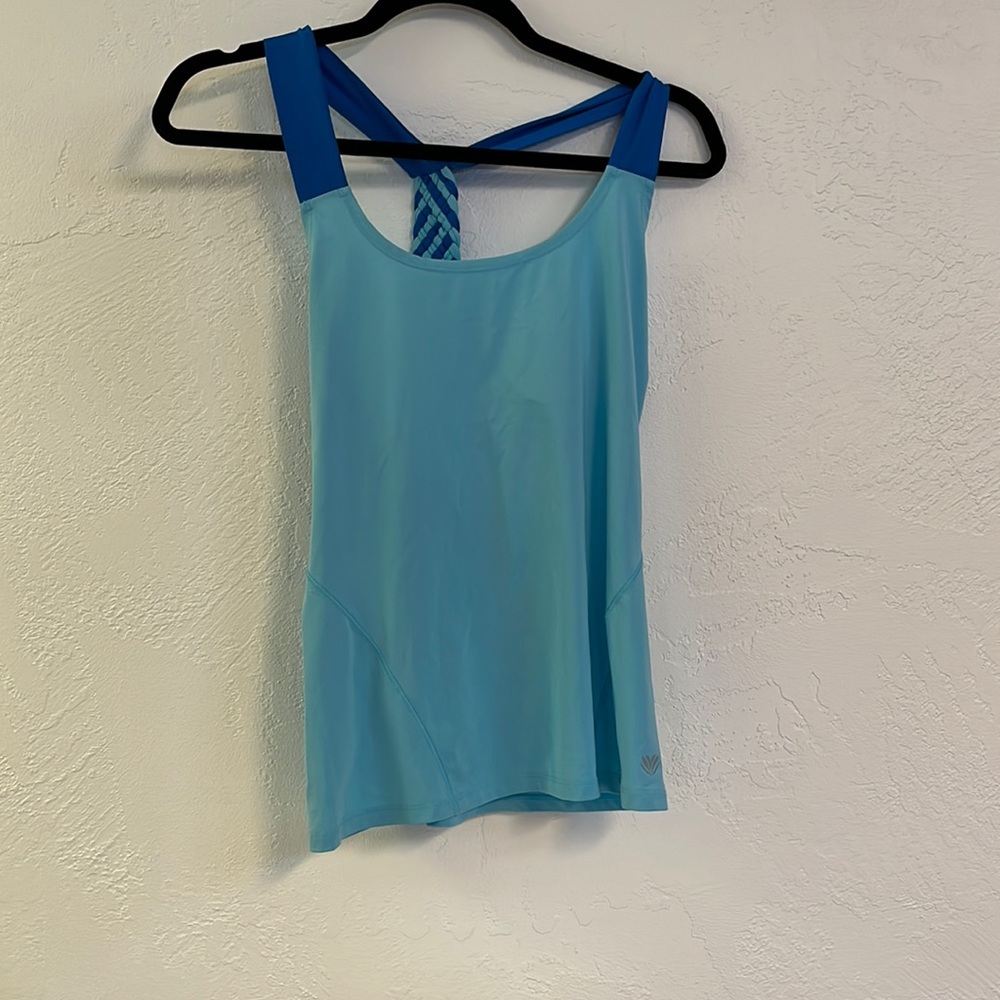 Comfy workout top!